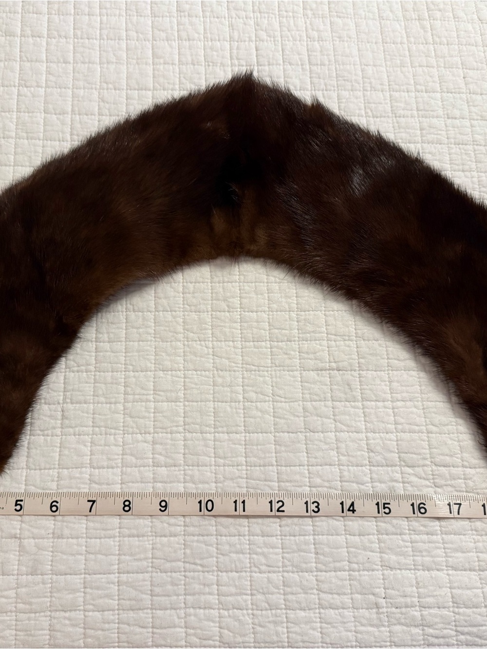 Brown Mink Fur Collar Accessory - Classic Women’s Accent
